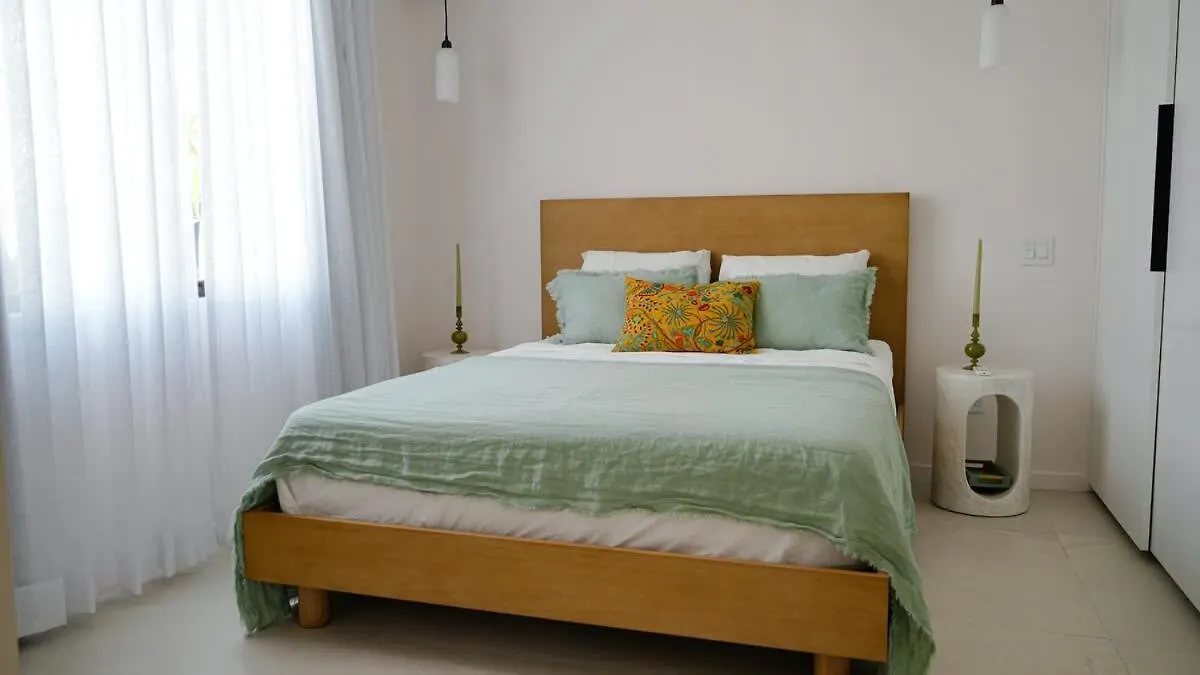 New Chic 3Br Villa Walk To Beach Pool & Terrace Saint James Barbados