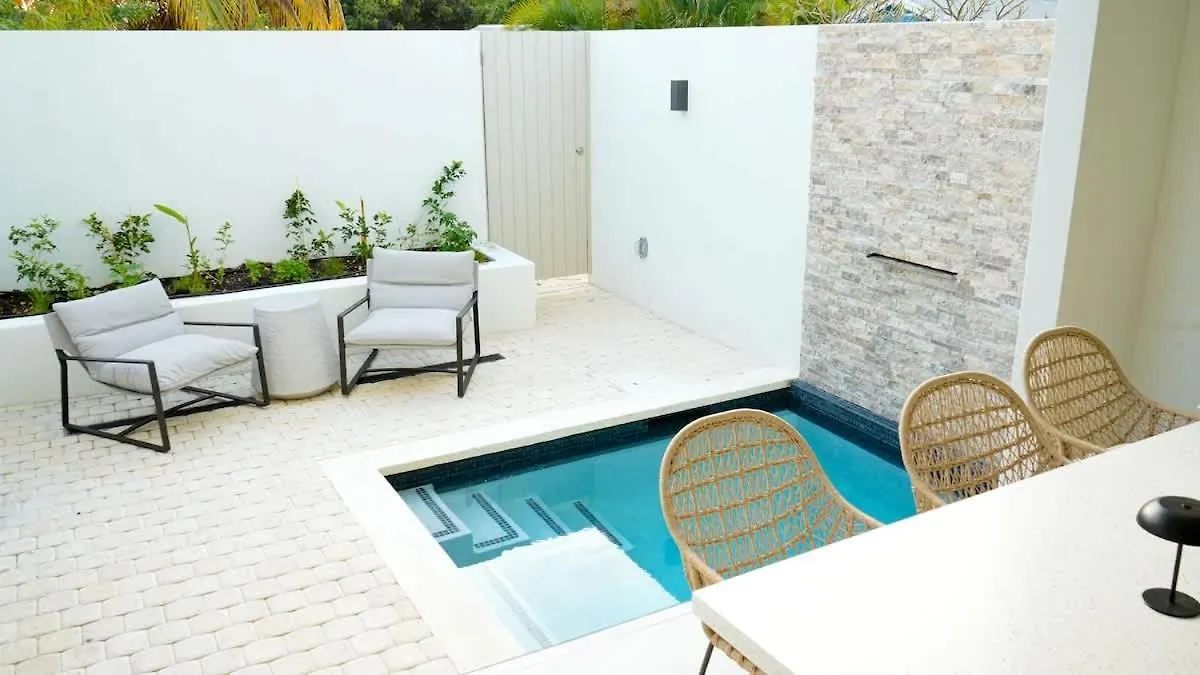 Casa vacanze New Chic 3Br Villa Walk To Beach Pool & Terrace Saint James Barbados